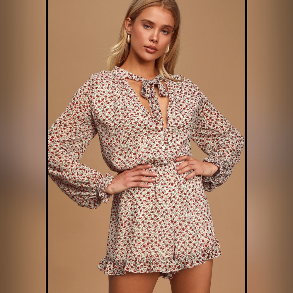 Lulu's Love Grows White Floral Print‎ Long Sleeve Tie-Neck Romper Womens Size L